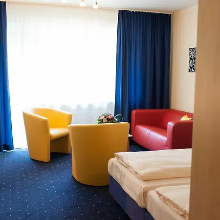 מלון דירות Staymunich Serviced מינכן