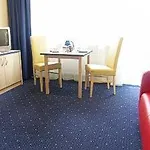Staymunich Serviced Aparthotel 3*